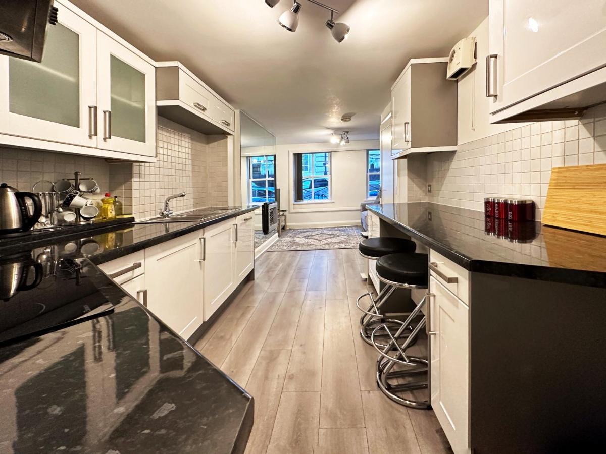 Chic Apartment In Mayfair London Ngoại thất bức ảnh