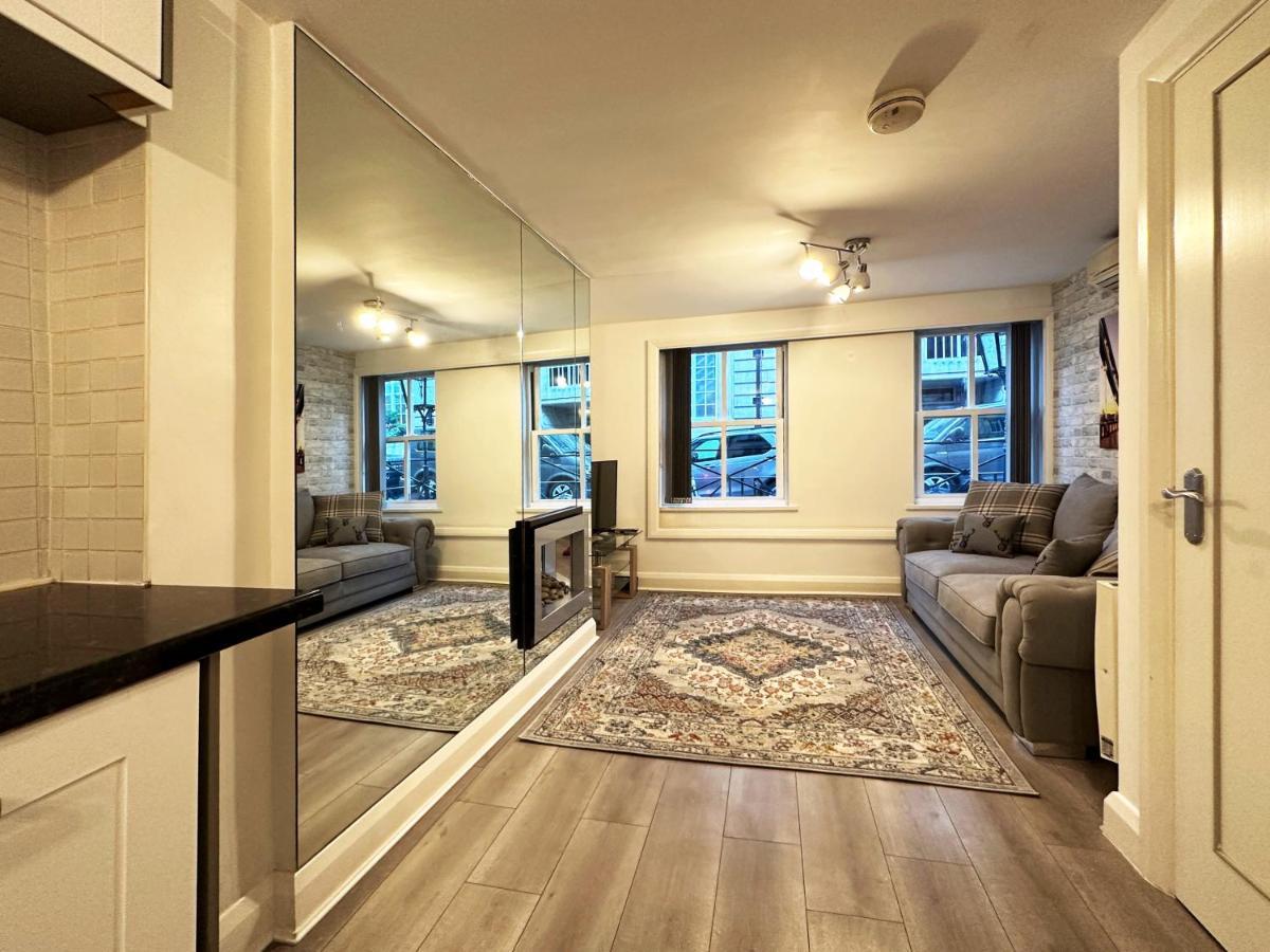 Chic Apartment In Mayfair London Ngoại thất bức ảnh