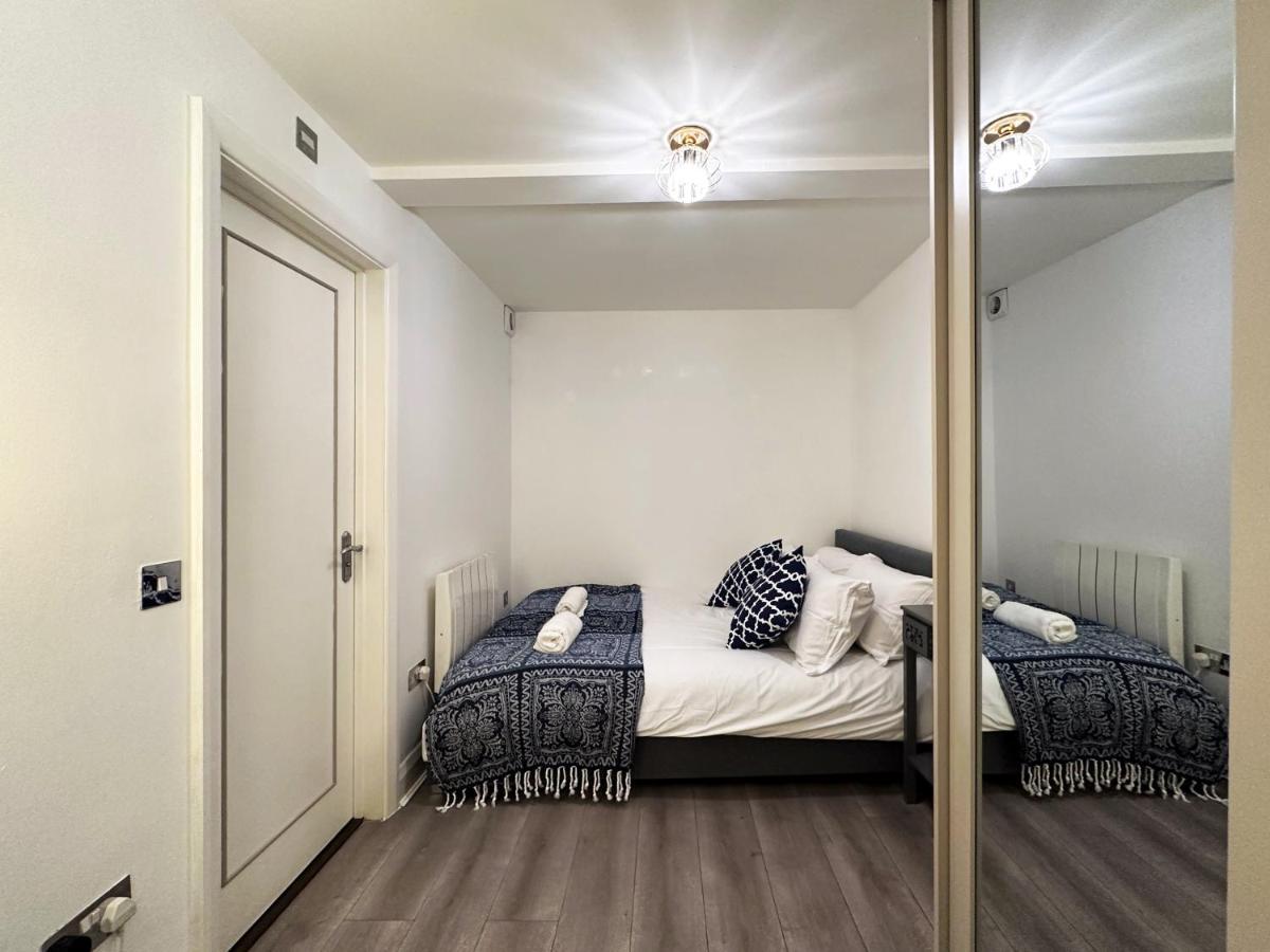 Chic Apartment In Mayfair London Ngoại thất bức ảnh